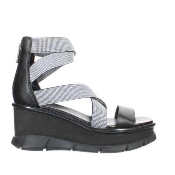 Sorel sport strap sandals Joanie III - Picture 2 of 2